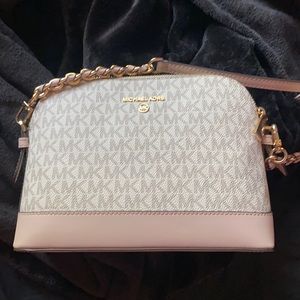 michael kors crossbody